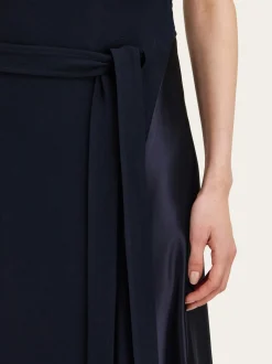 Asymmetric dress - Women