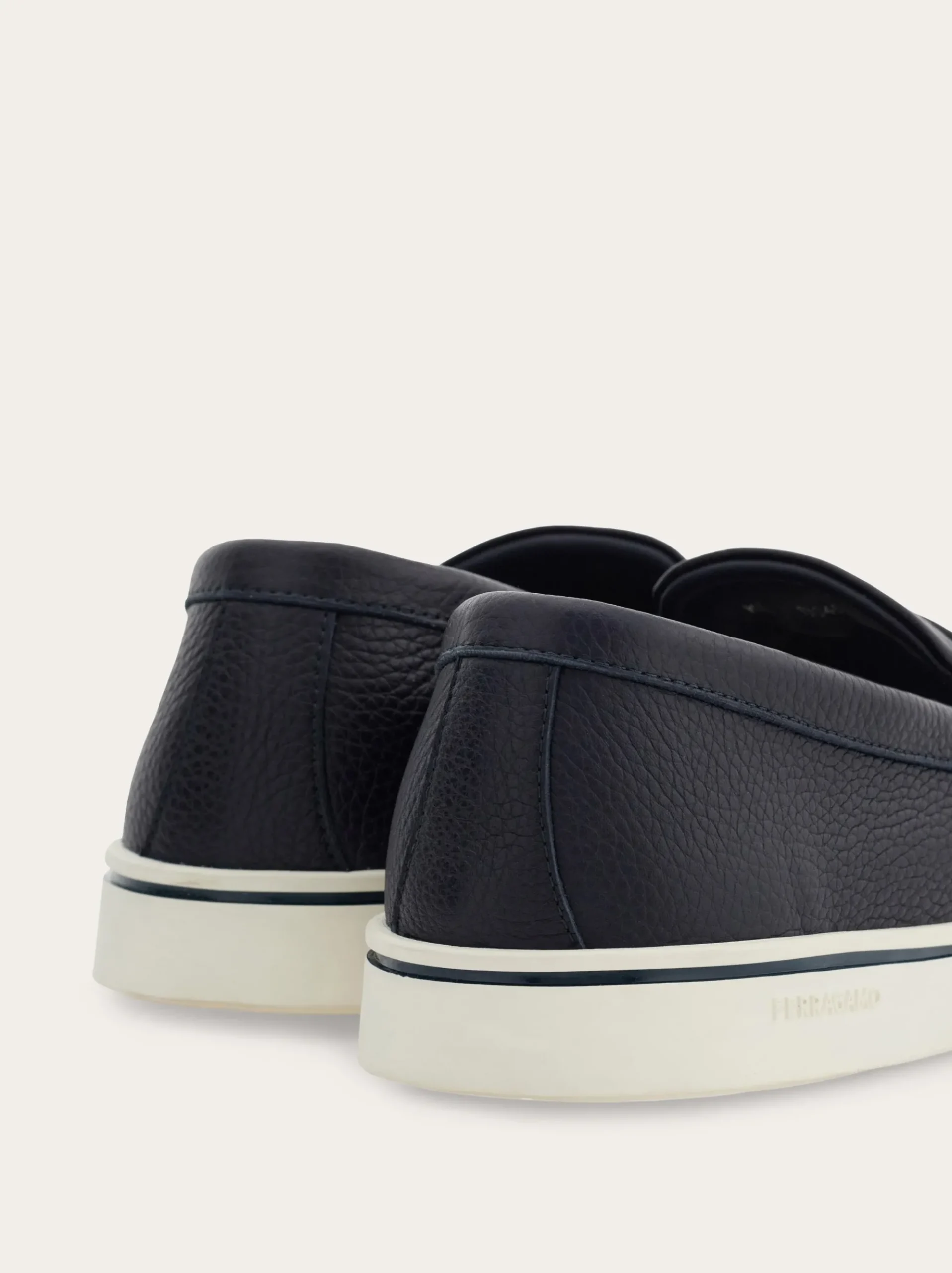 Boat shoe loafer with Gancini ornament - Men