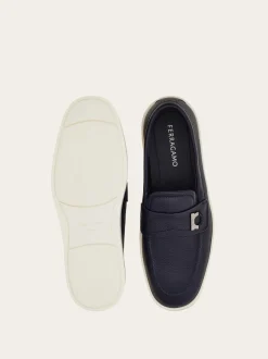 Boat shoe loafer with Gancini ornament - Men