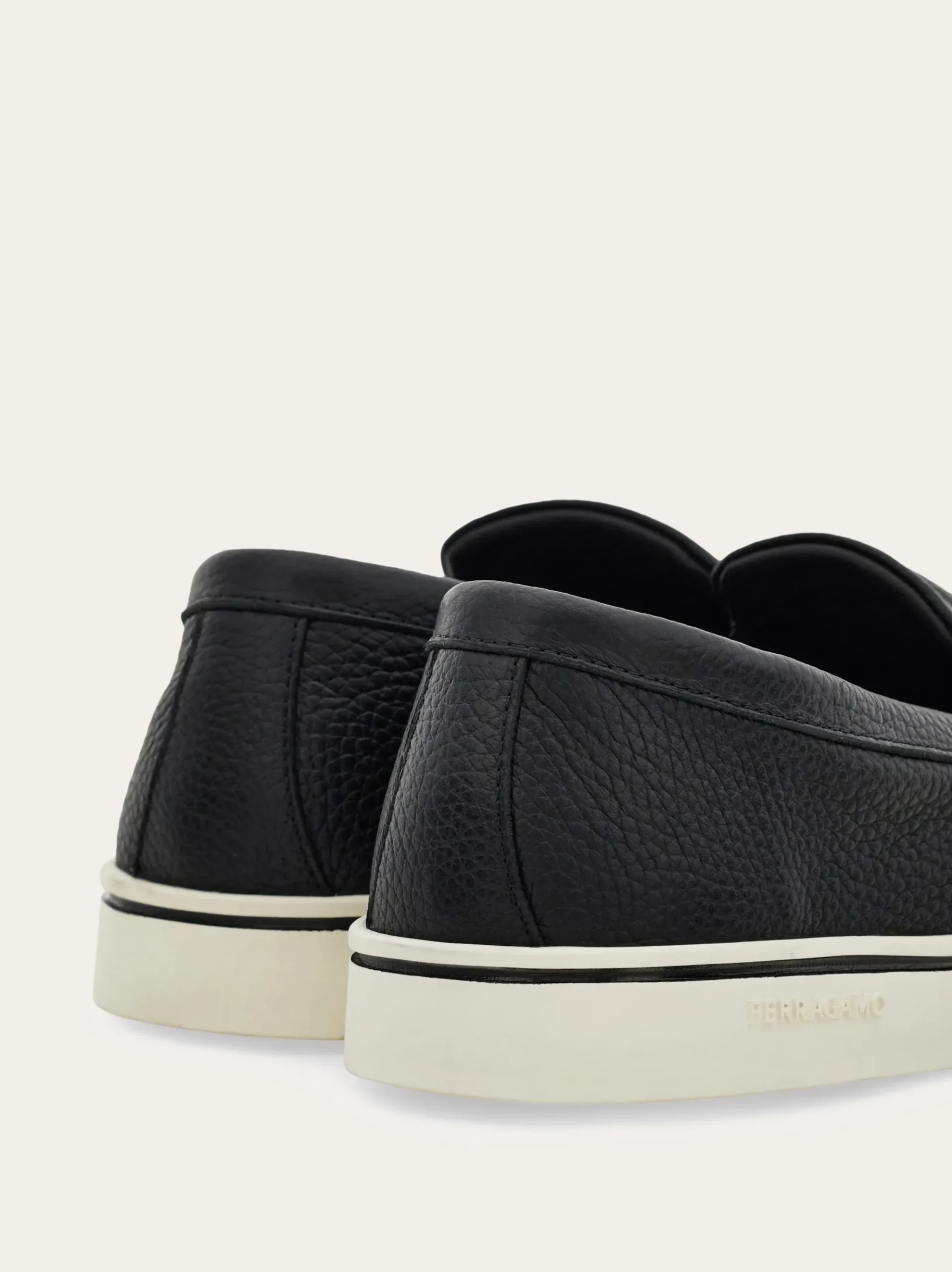 Boat shoe loafer with Gancini ornament - Men