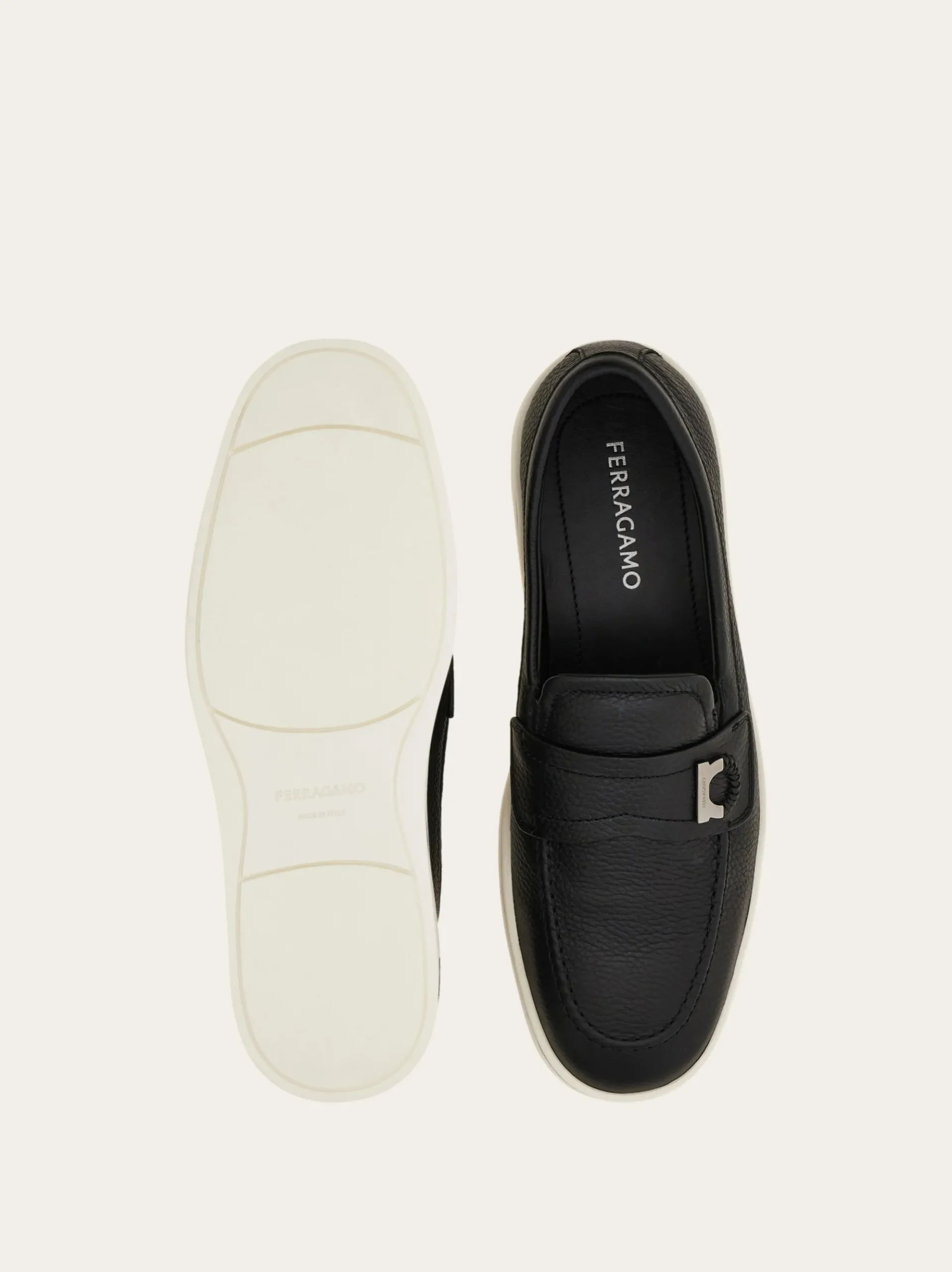 Boat shoe loafer with Gancini ornament - Men