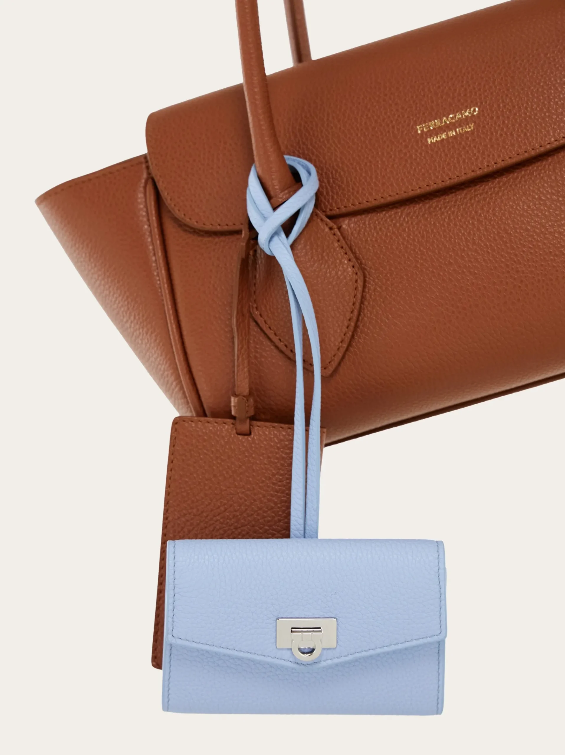 Card holder charm - Women