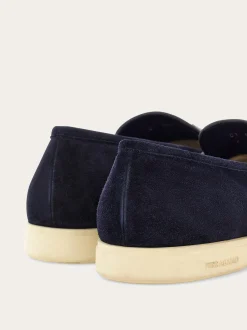 Casual loafer with Gancini ornament - Men