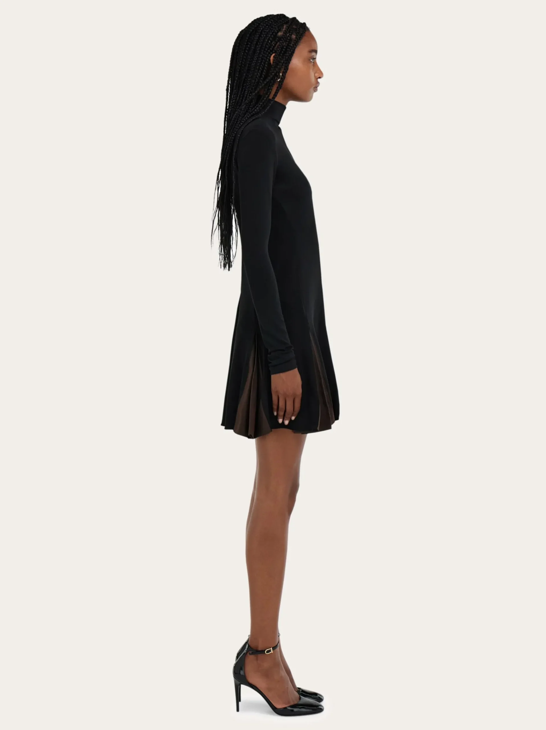 Dress with contrasting inserts - Women