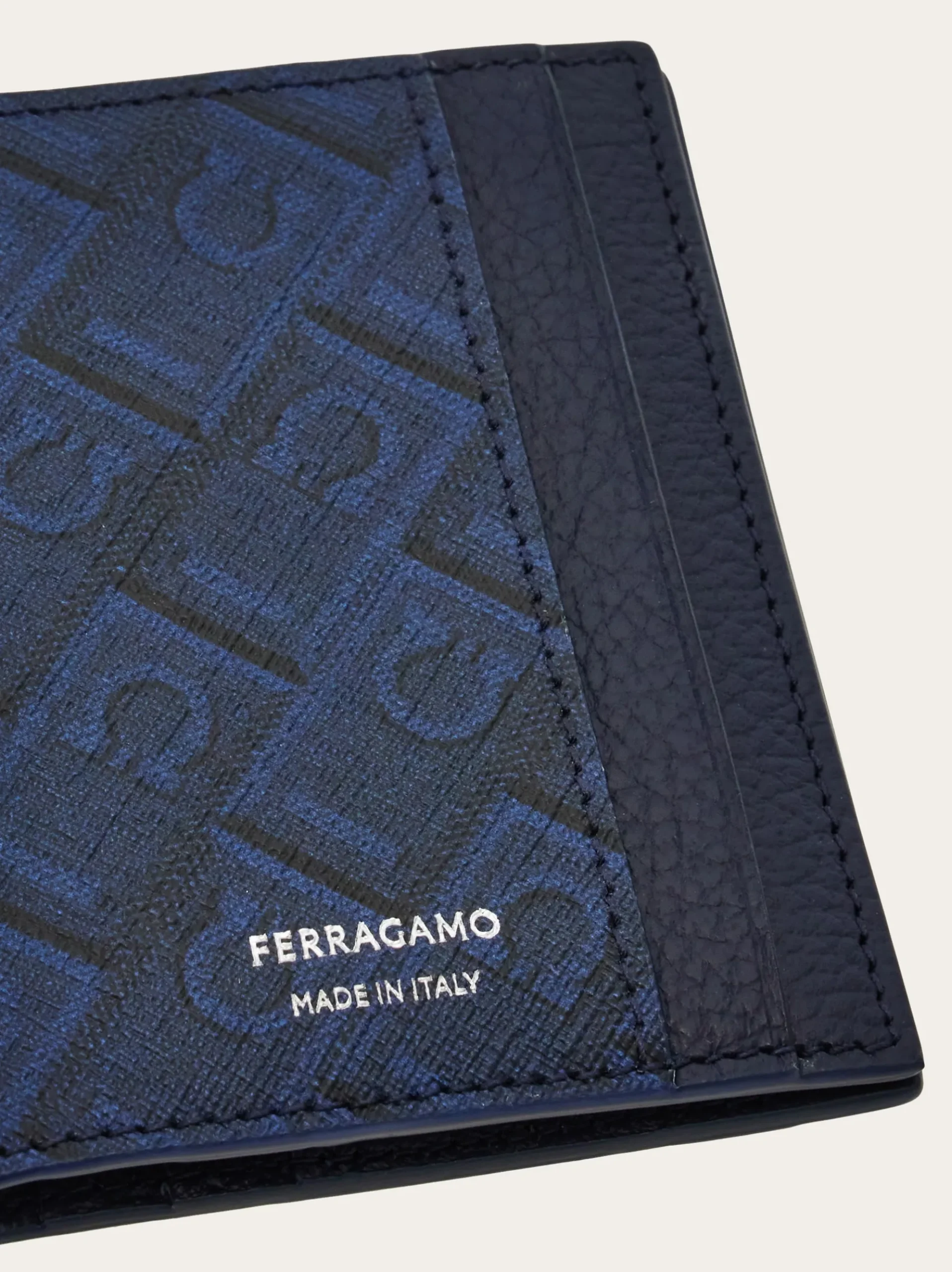 Ferragamo Monogram credit card holder - Men