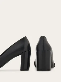 Gancini ornament pump with bock heel - Women