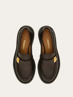 Hug buckle chunky loafer - Women