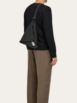 Hug buckle slingbag (M) - Men