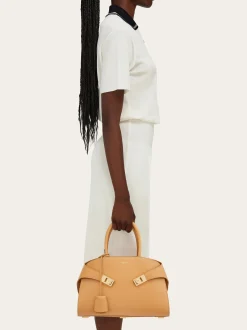 Hug handbag (M) - Women
