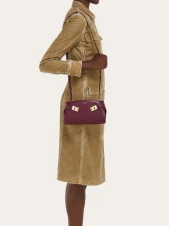 Hug mini crossbody bag - Women
