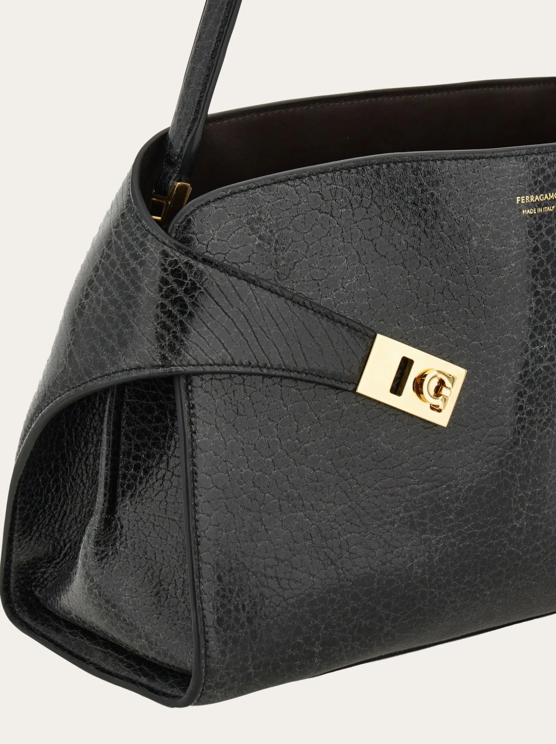 Hug Soft bicolor shoulder bag (M) - Women