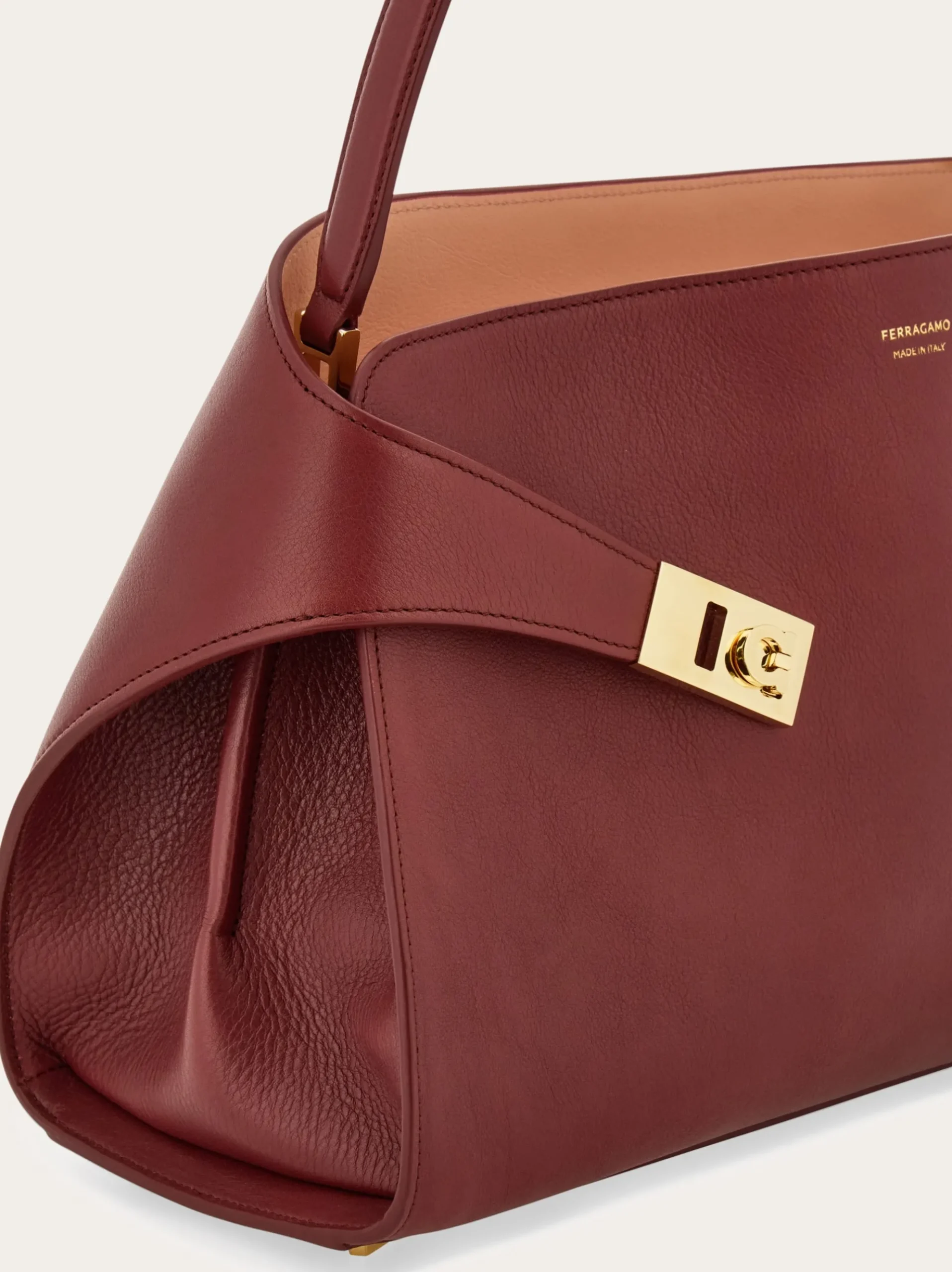 Hug Soft bicolor shoulder bag (M) - Women