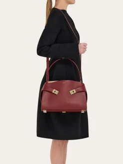 Hug Soft bicolor shoulder bag (M) - Women