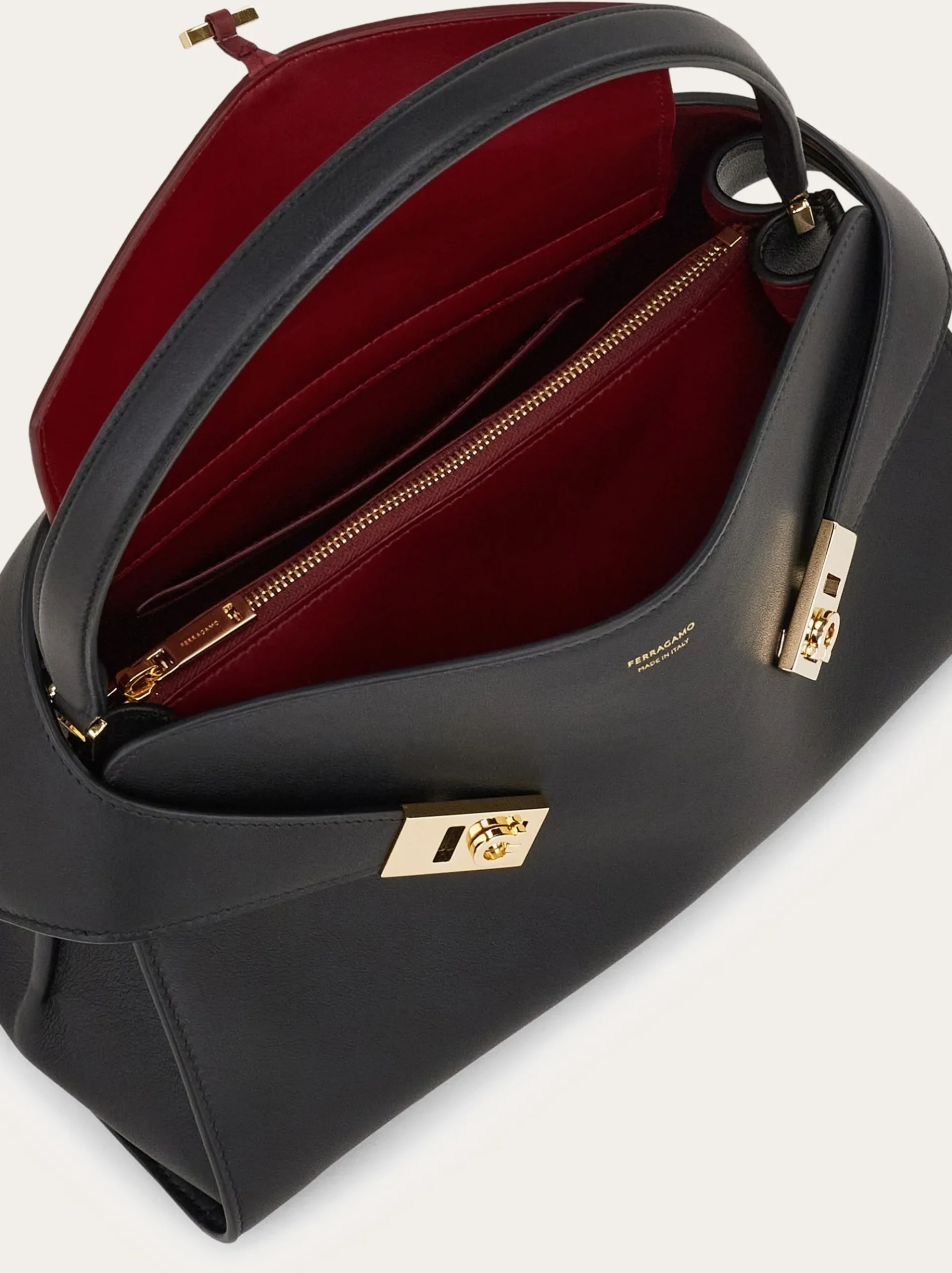 Hug Soft bicolor shoulder bag (M) - Women