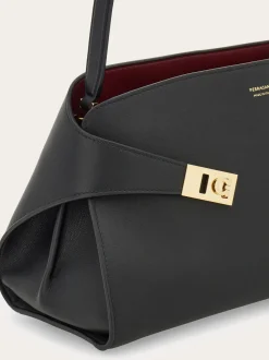 Hug Soft bicolor shoulder bag (M) - Women
