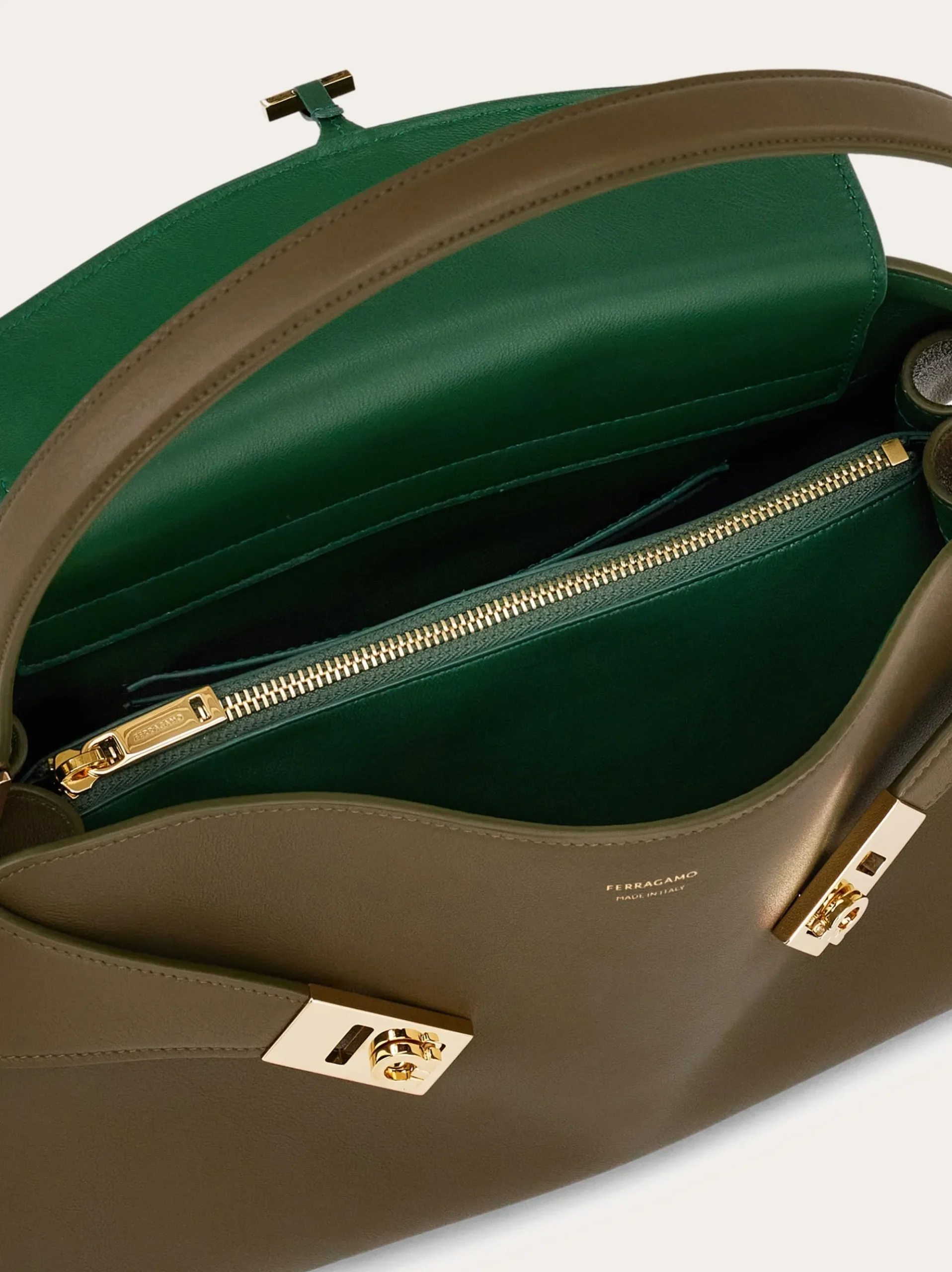 Hug Soft bicolor shoulder bag (M) - Women