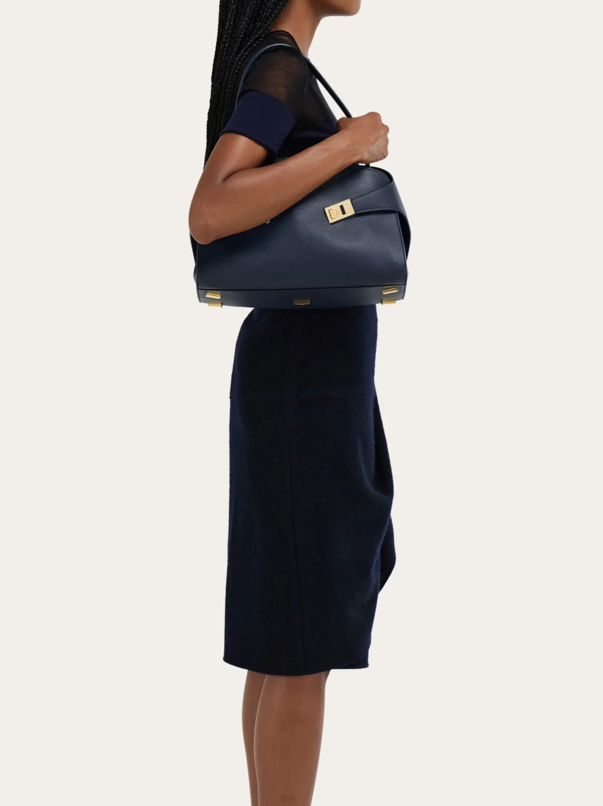 Hug Soft bicolor shoulder bag (M) - Women