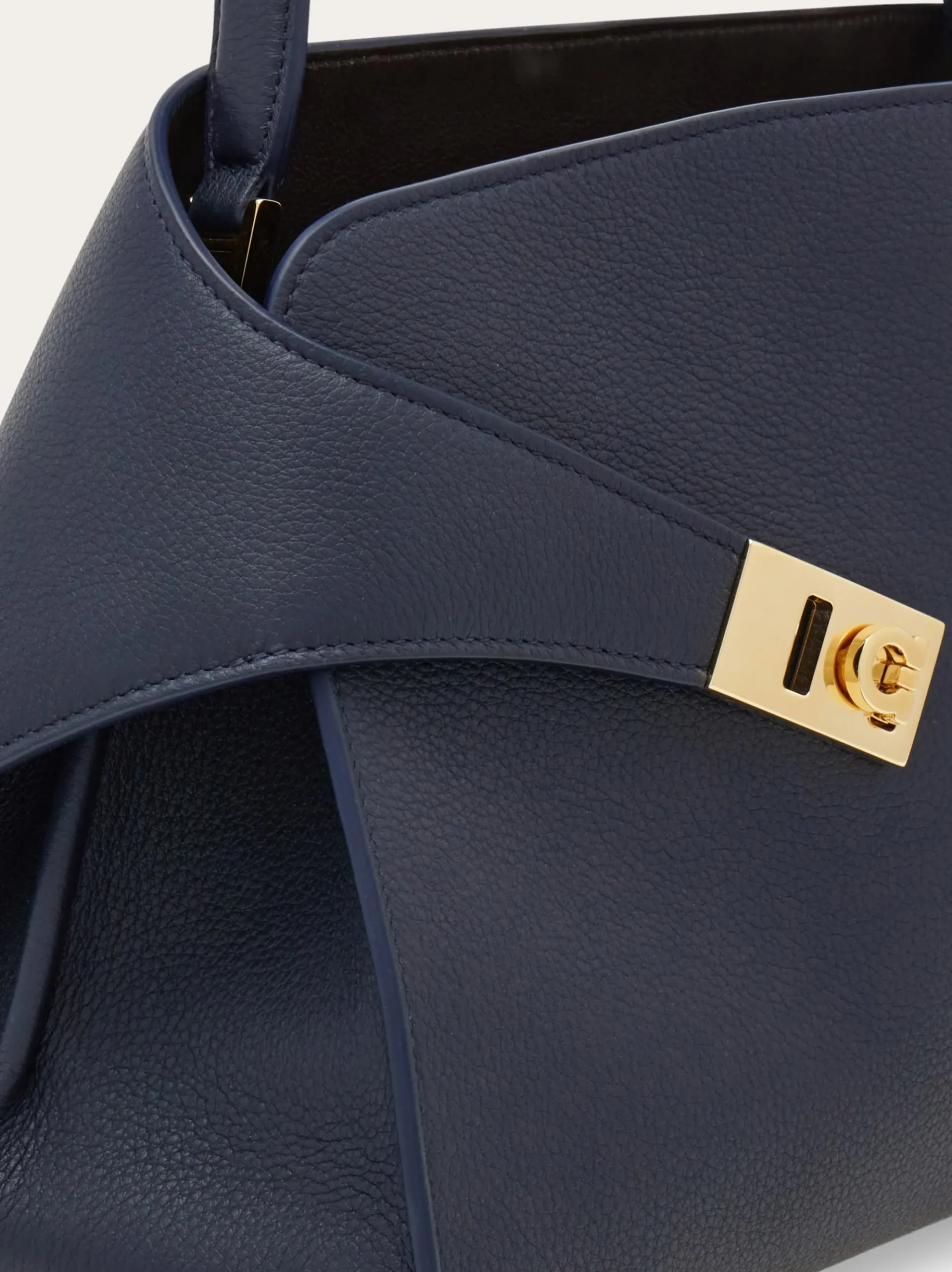 Hug Soft bicolor shoulder bag (M) - Women