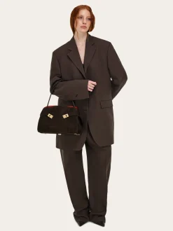 Hug Soft shoulder bag (M) - Women