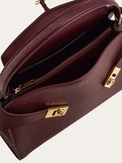 Hug Soft shoulder bag (M) - Women