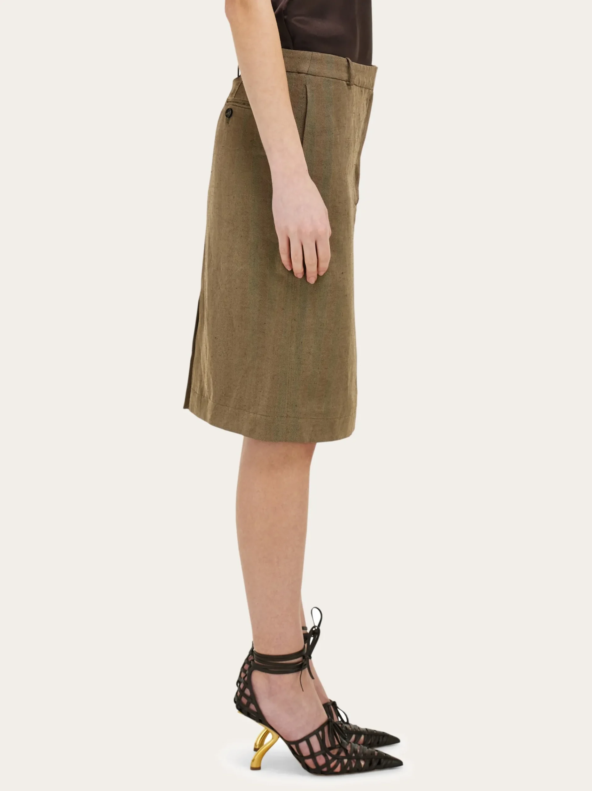 Knee length skirt - Women