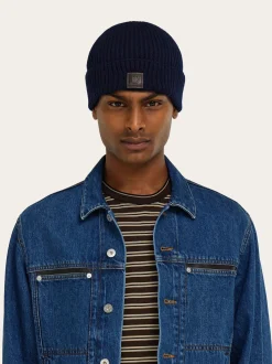 Knitted beanie - Men