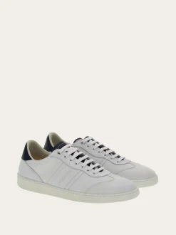 Low top sneaker with signature - Men