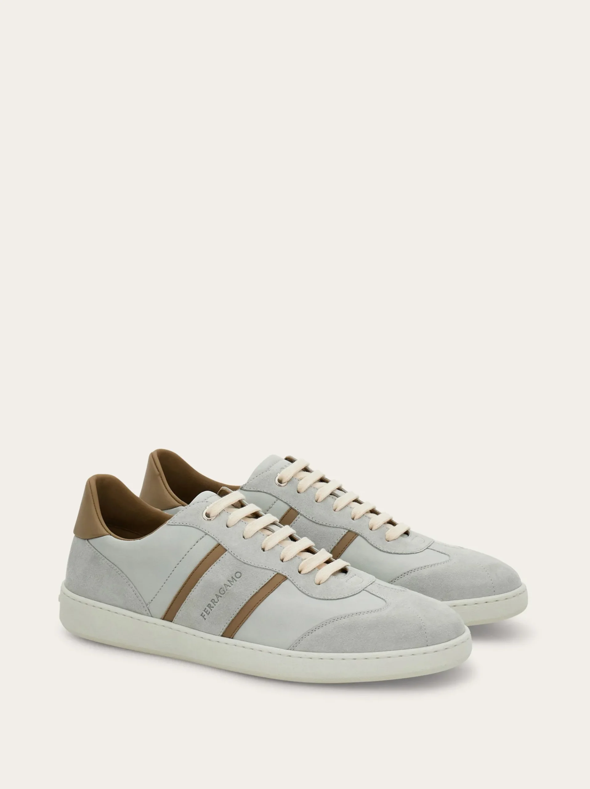 Low-top sneaker with signature detail - Men