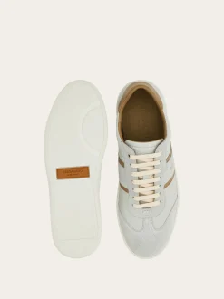 Low-top sneaker with signature detail - Men