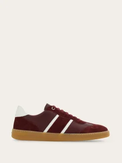 Low-top sneaker with signature detail - Men