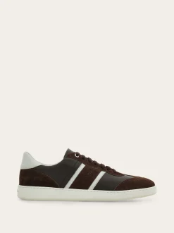 Low-top sneaker with signature detail - Men