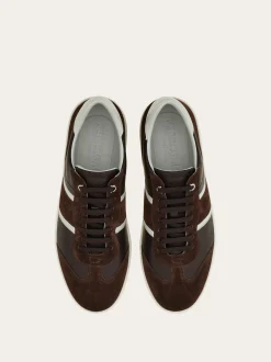 Low-top sneaker with signature detail - Men