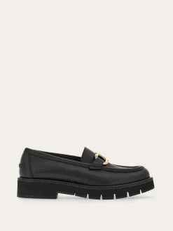 Moccasin with Gancini ornament - Women