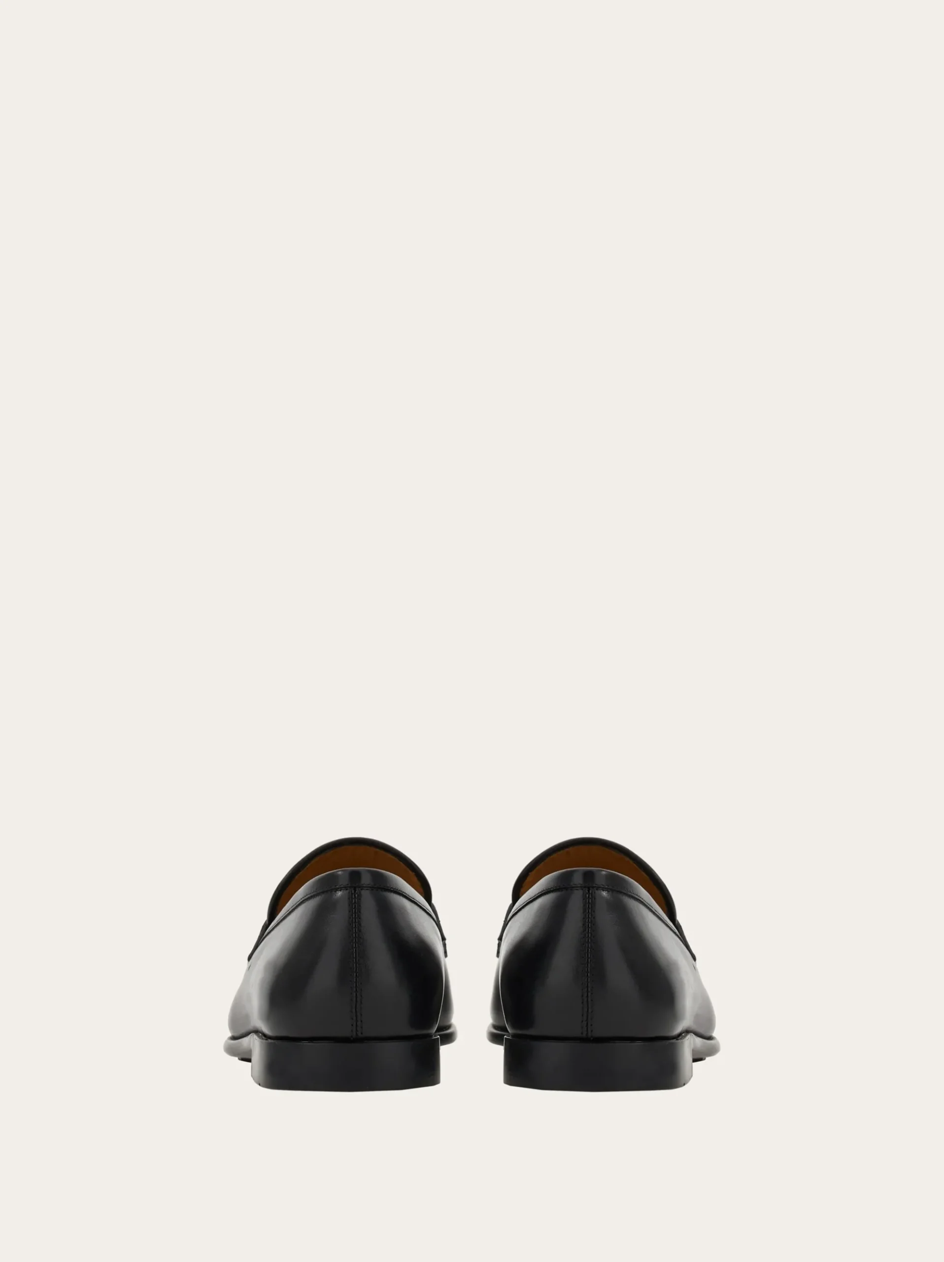 Moccasin with Gancini ornament - Men