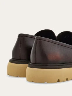 Moccasin with Gancini ornament - Men