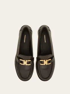 Moccasin with Gancini ornament - Women