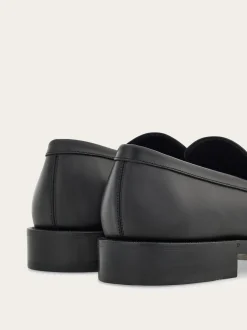 Moccasin with Gancini ornament - Men