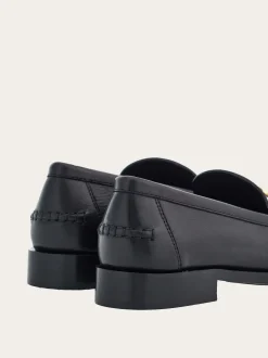 Moccasin with Gancini ornament - Women