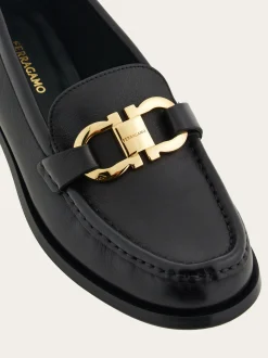 Moccasin with Gancini ornament - Women