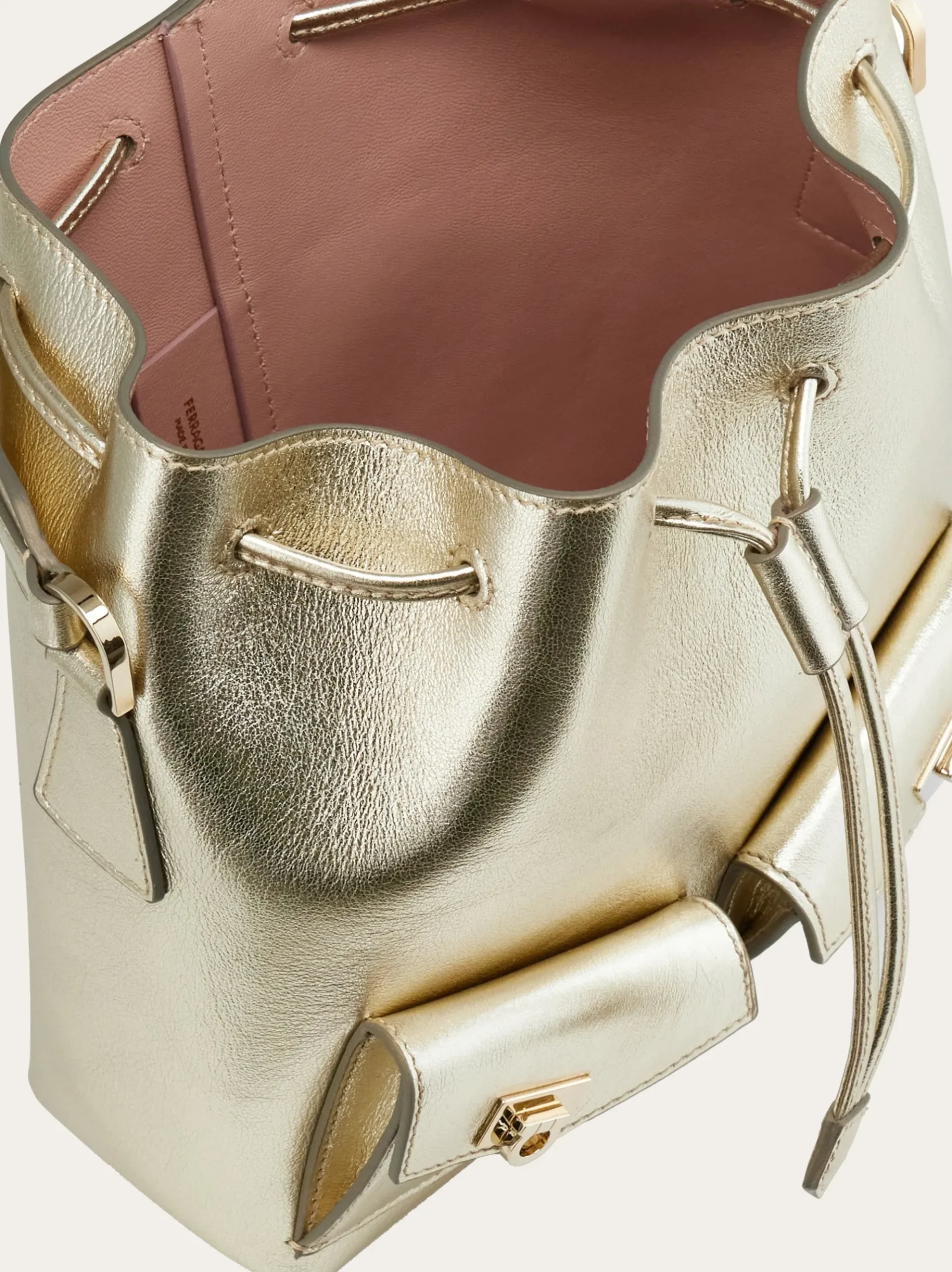 Multipocket bucket bag - Women