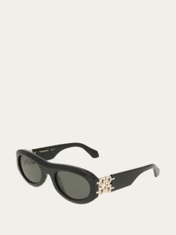 Oval frame sunglasses - Women