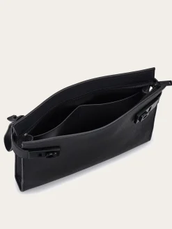 Pouch with Hug buckle - Men