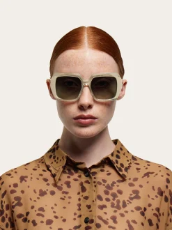 Rectangular frame sunglasses - Women