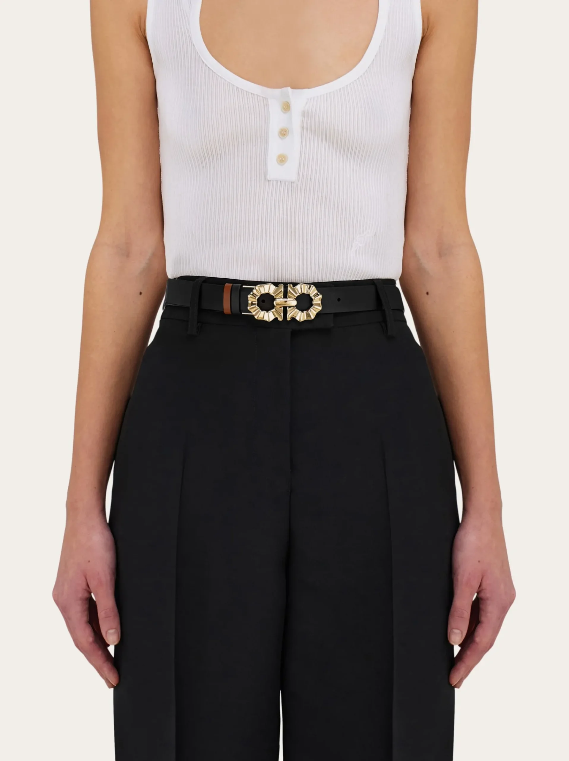 Reversible and adjustable belt with shaped Gancini - Women
