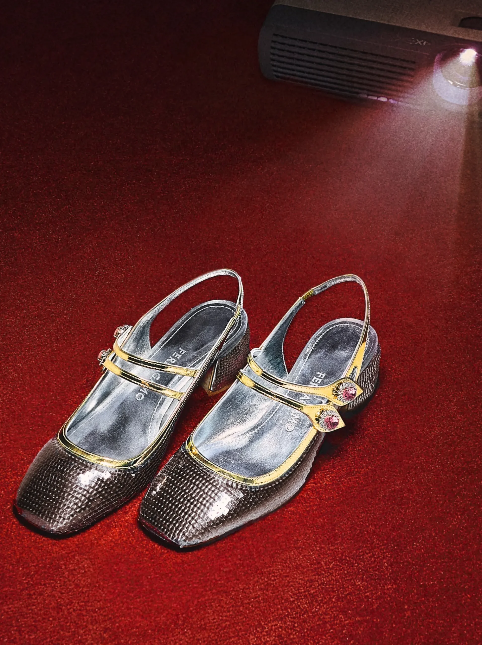 Sequin embellished slingback - Women