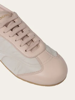 Sneaker - Women