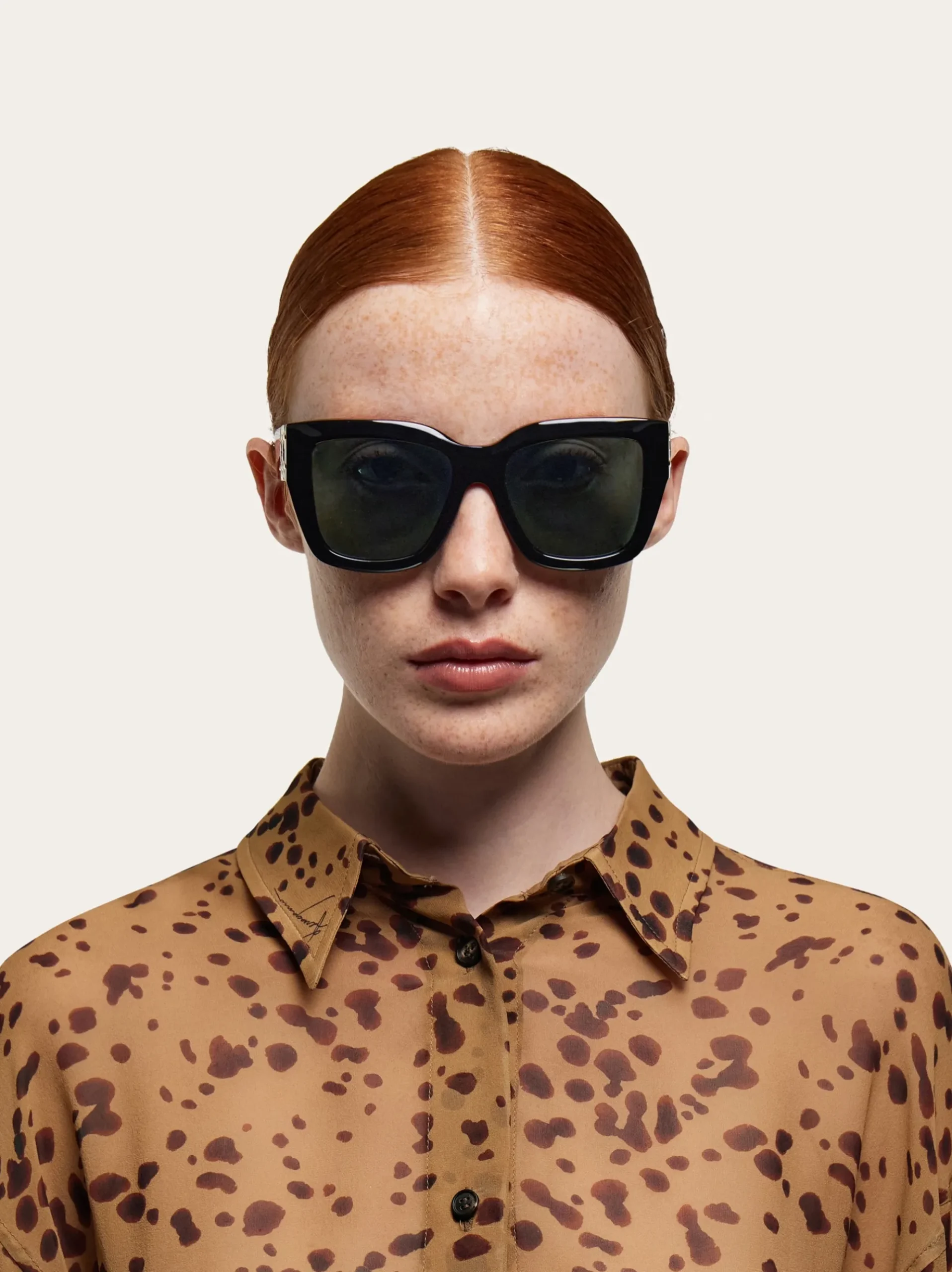 Square frame sunglasses - Women