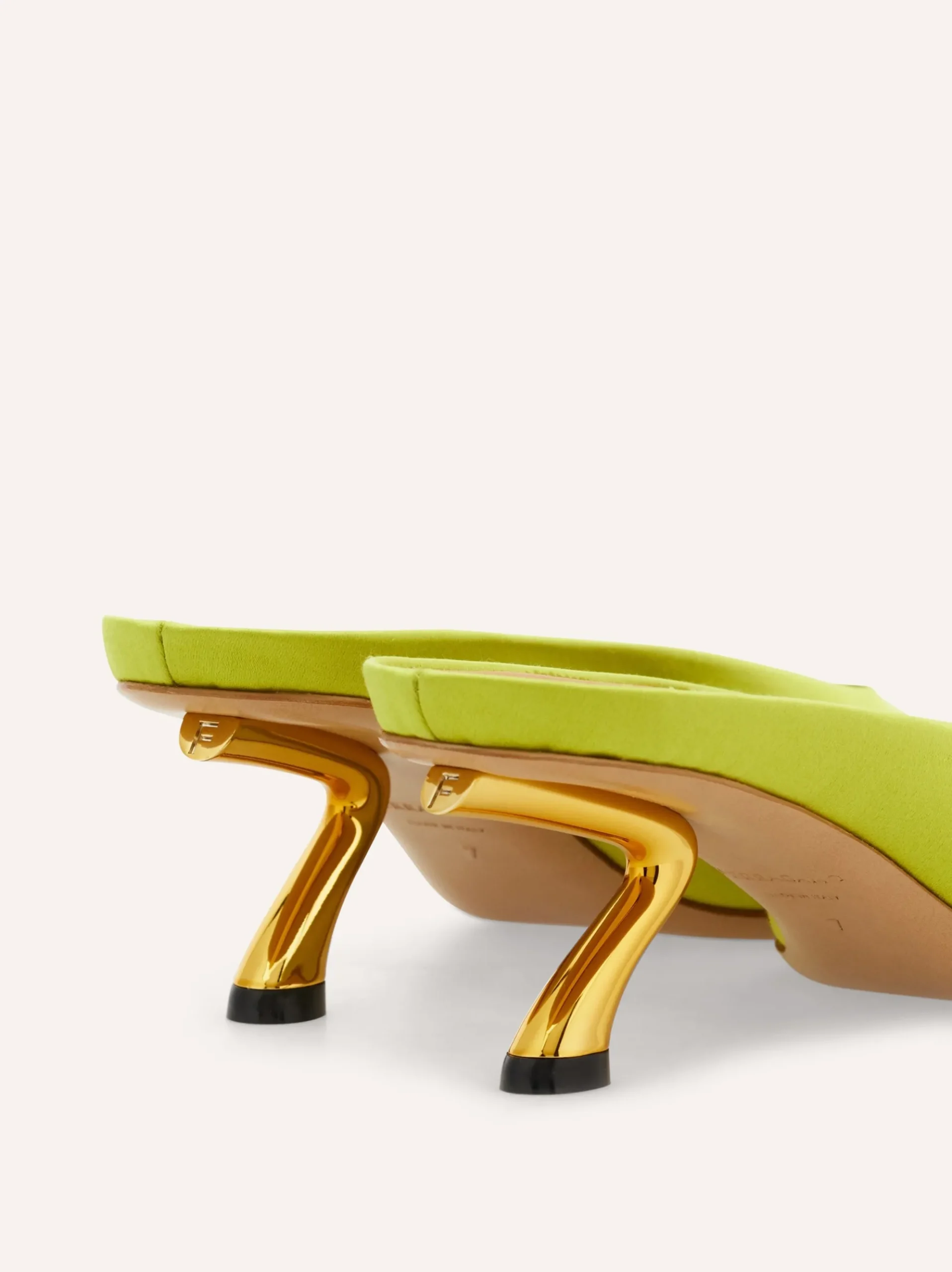 S-shaped heel mule - Women