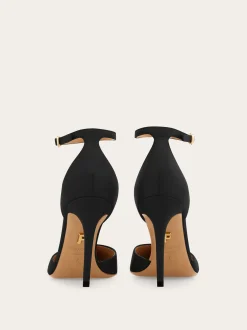 Stiletto pump - Women