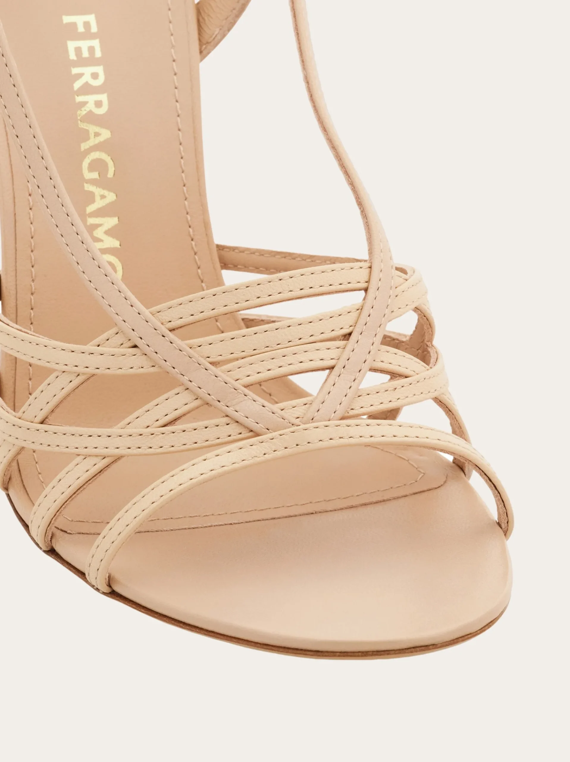 Strappy sandal - Women